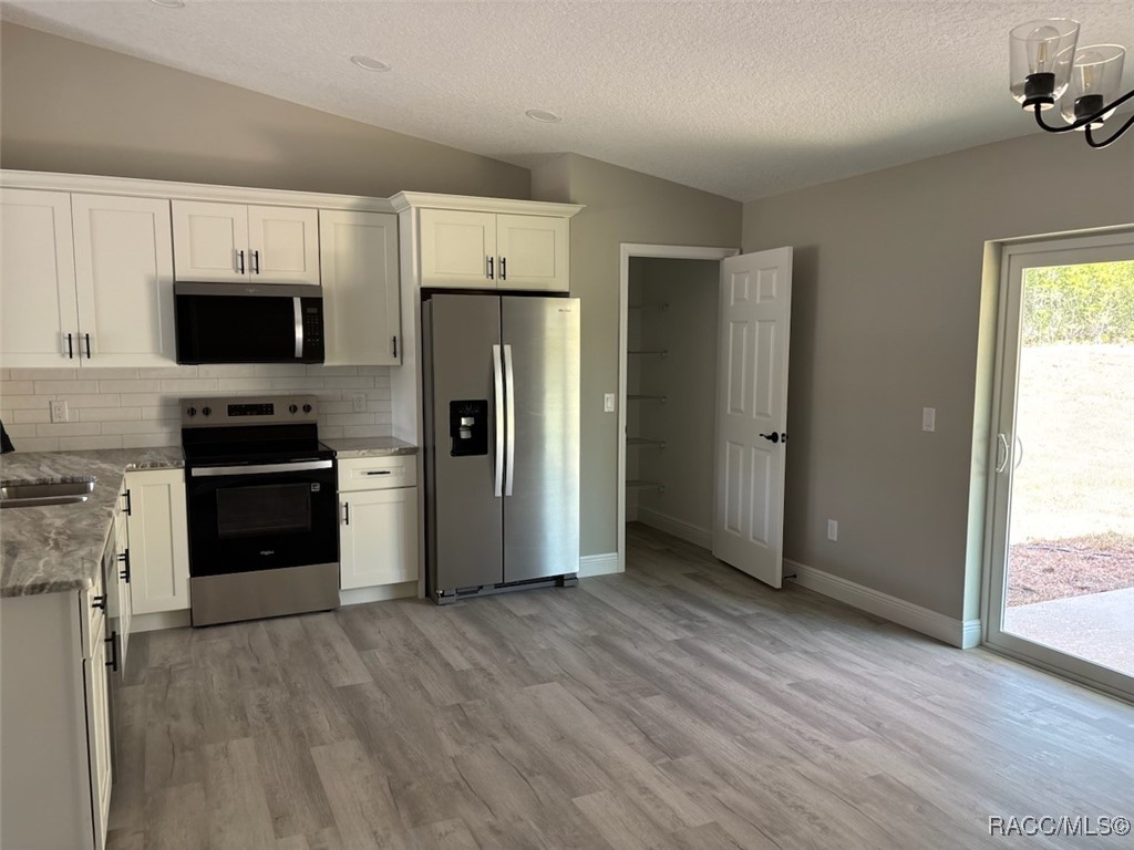 10201 N Halsey Way, Citrus Springs, Florida image 14