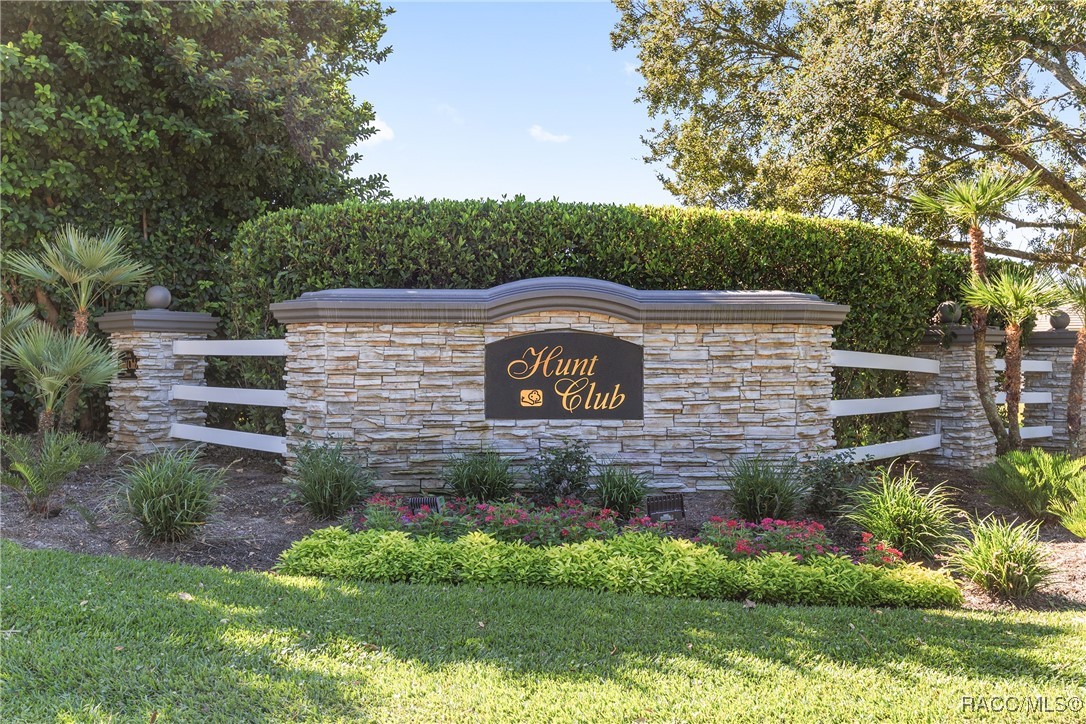 1133 N Hunt Club Drive