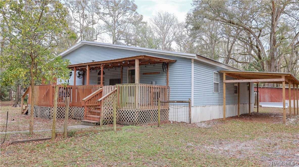 2691 NE 272 Avenue, Old Town, Florida image 8