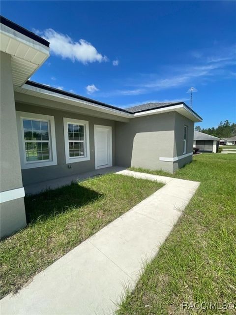 A home in Citrus Springs