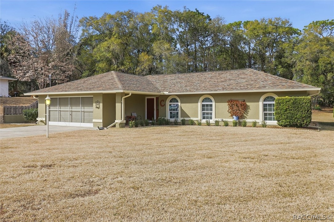 616 E Inverness Boulevard