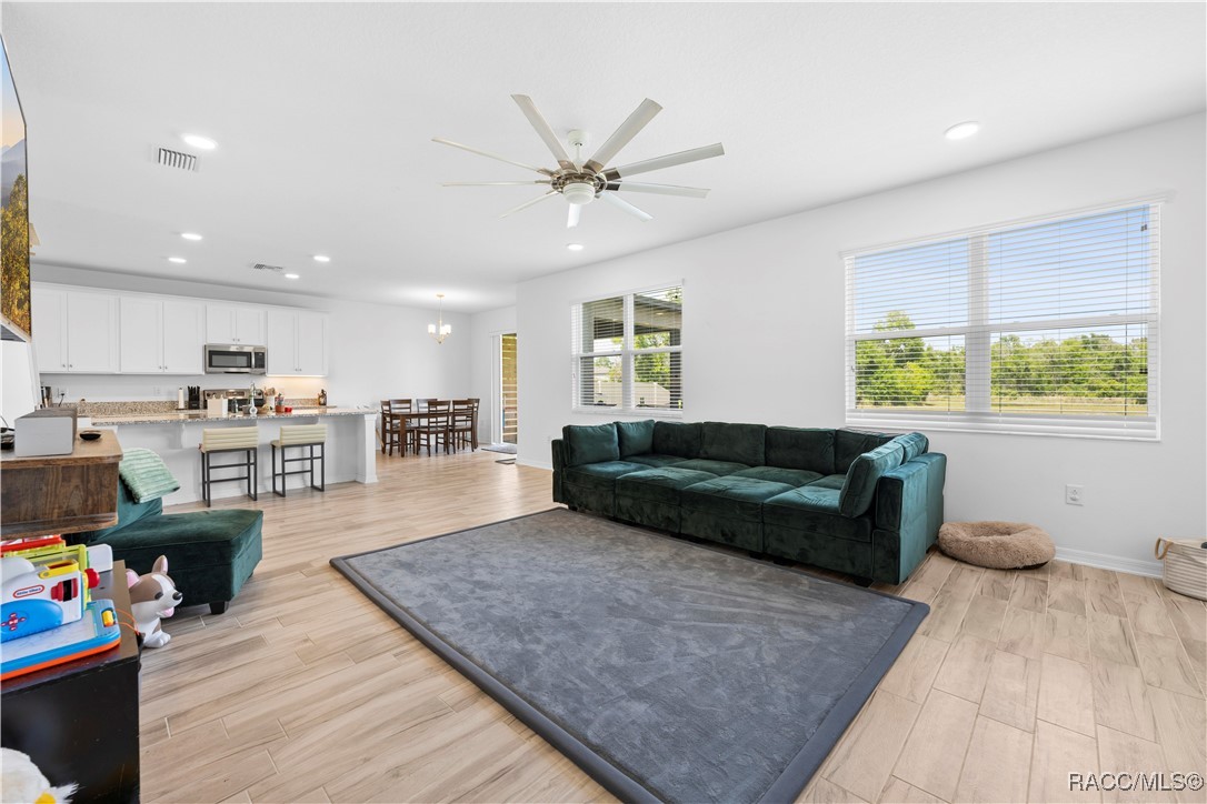 12107 Nouveau Avenue, Spring Hill, Florida image 25