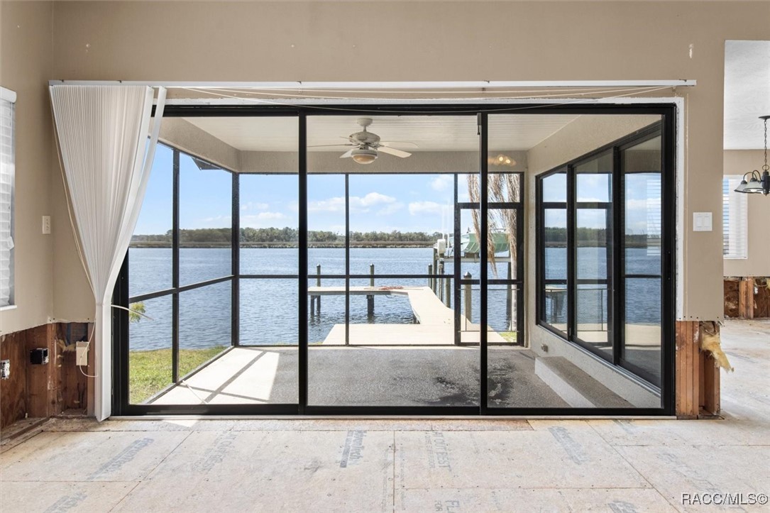12030 W Tarpon Court, Homosassa, Florida image 10