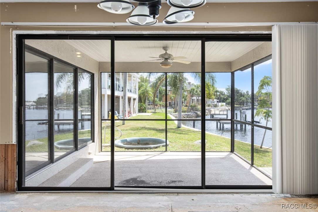 12030 W Tarpon Court, Homosassa, Florida image 9