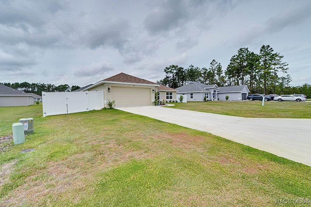 8330 N India Way, Citrus Springs, New York image 3