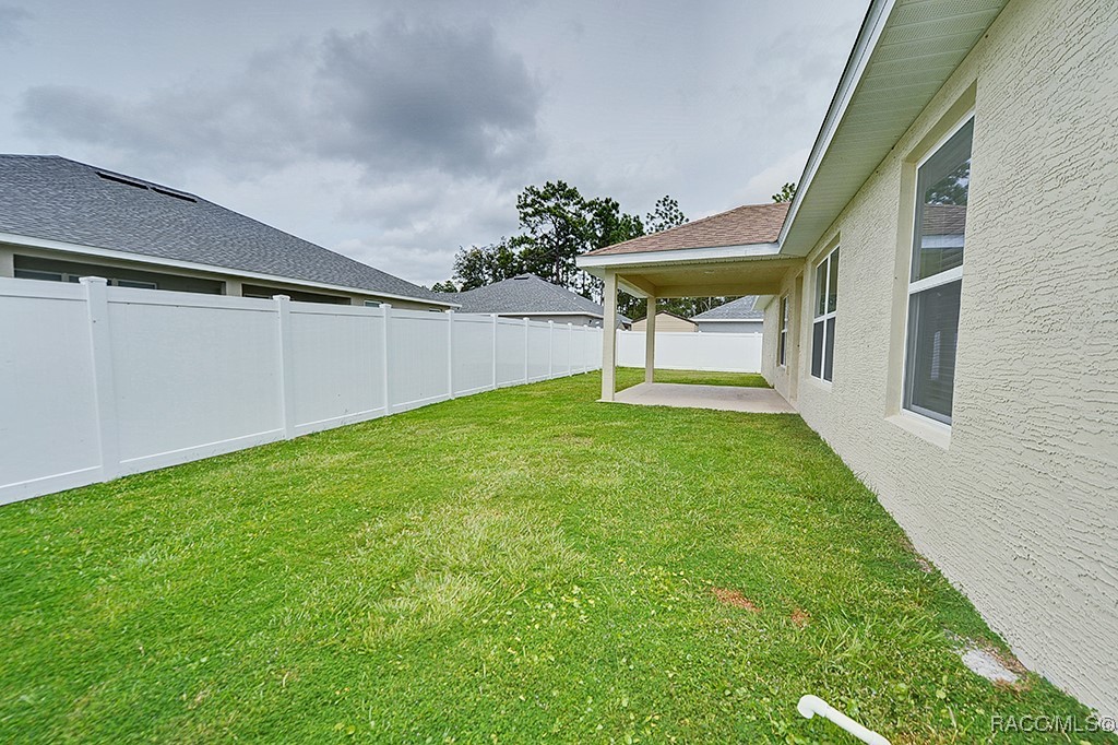 8330 N India Way, Citrus Springs, New York image 36