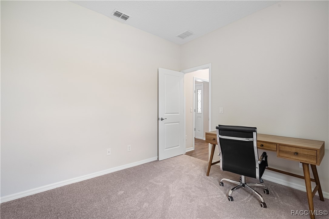 552 W Hummingbird Drive, Citrus Springs, Florida image 14