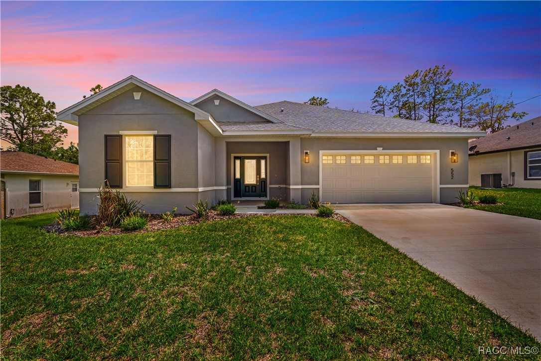 552 W Hummingbird Drive, Citrus Springs, Florida image 1