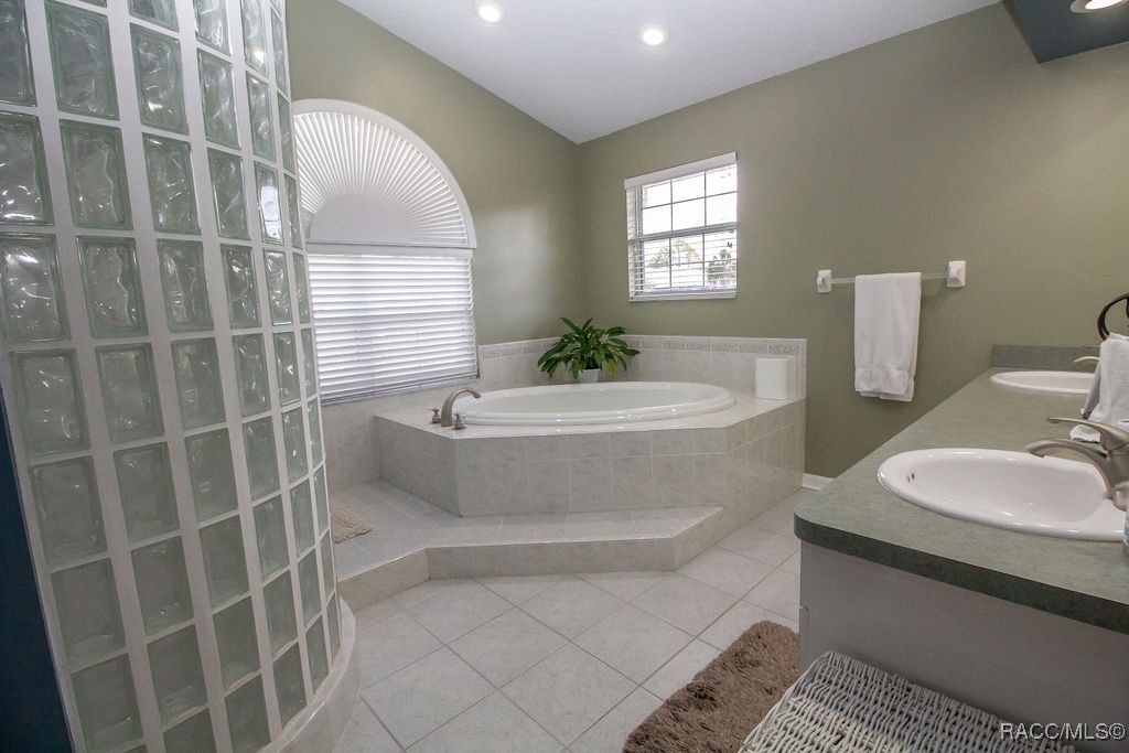 1930 NW 18th Street, Crystal River, New York image 31