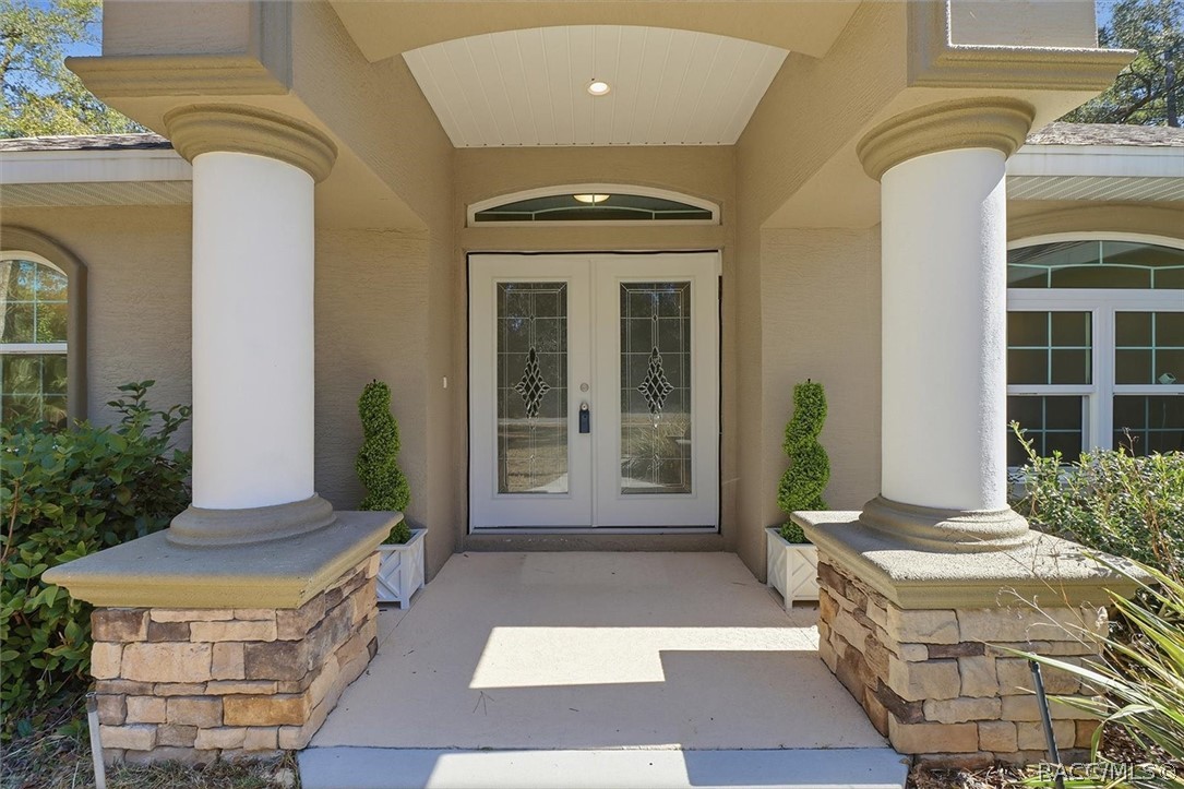 4225 N Indianriver Drive