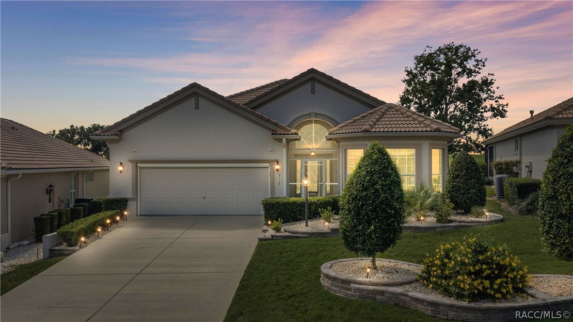 512 W Doerr Path