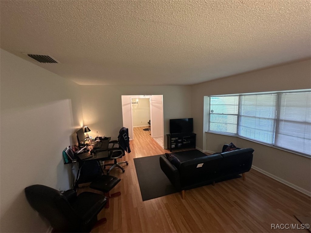 1824 Kimberly Lane