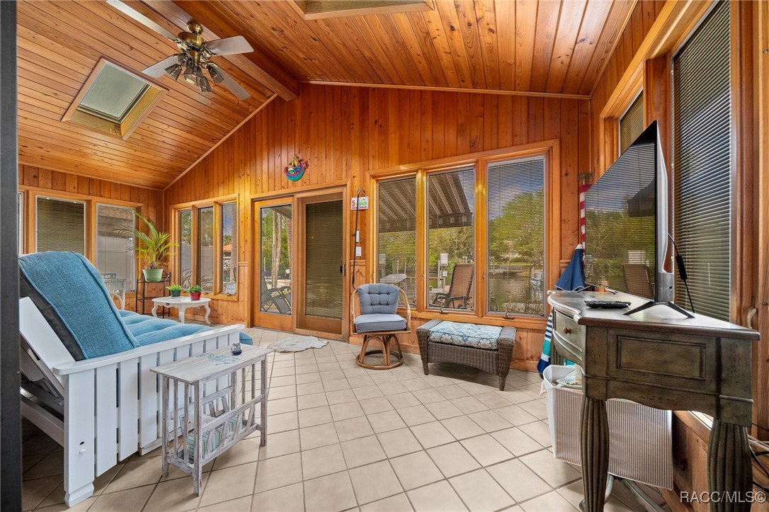 5230 S View Point, Homosassa, Florida image 30