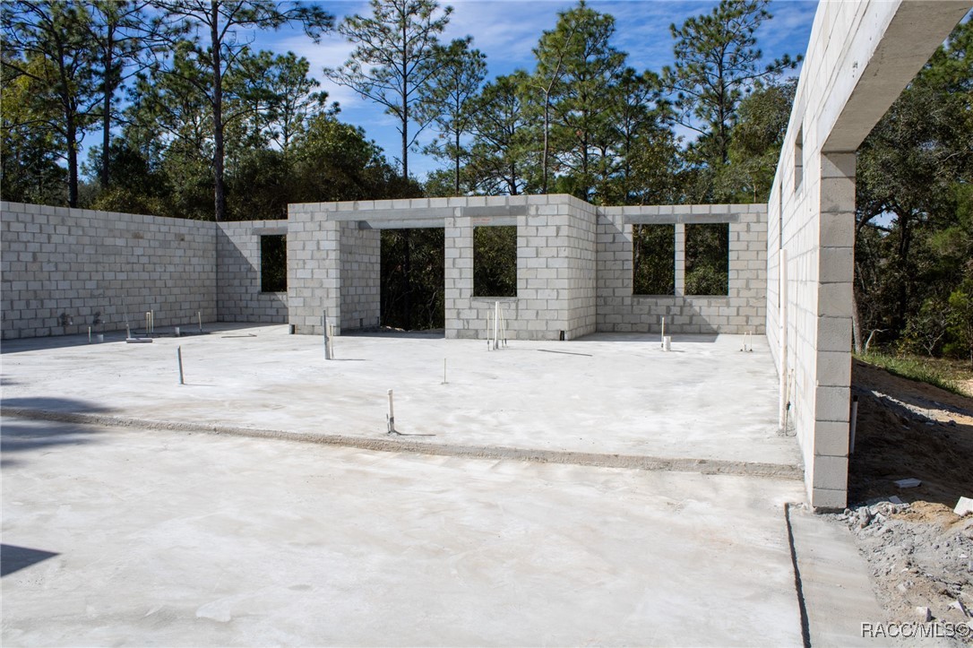 6054 N Rosewood Drive