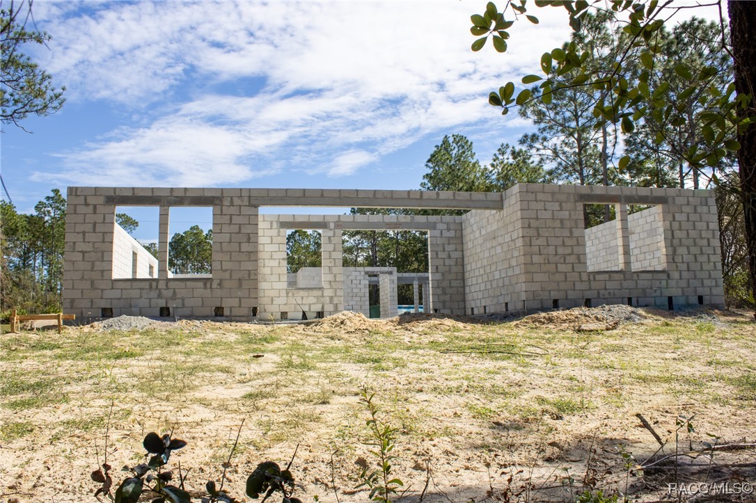 6054 N Rosewood Drive