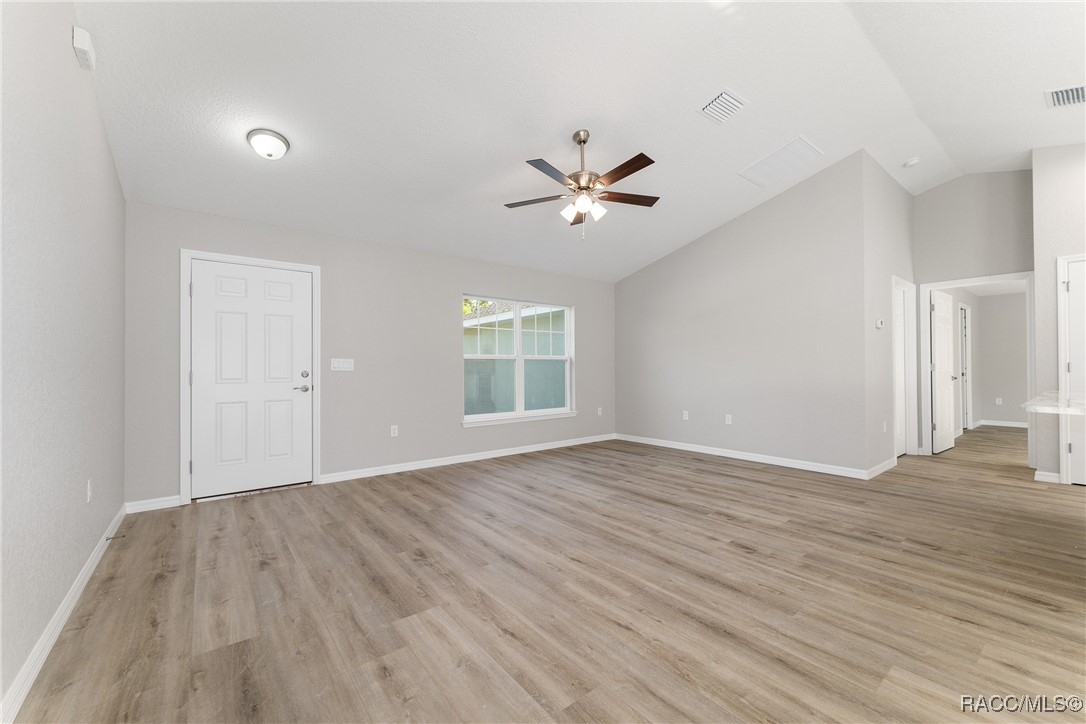 9065 N Arcadia Way, Citrus Springs, New York image 5