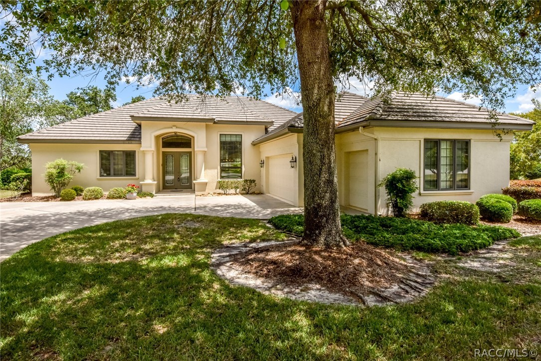 2617 N Prestwick Way, Lecanto, Florida image 1