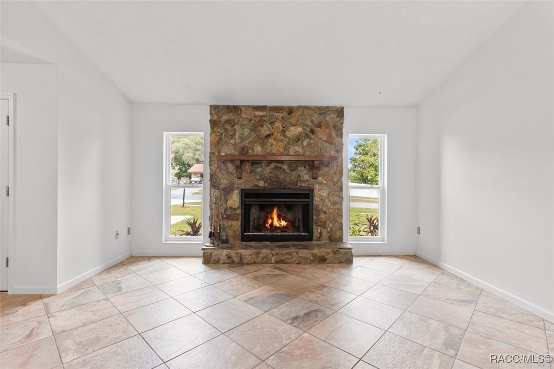 9606 N Caressa Way, Citrus Springs, New York image 8