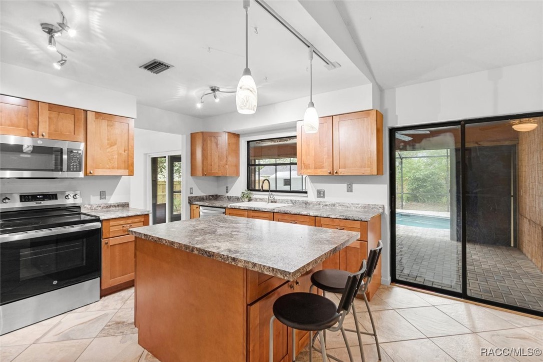 9606 N Caressa Way, Citrus Springs, New York image 12