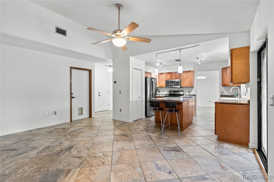 9606 N Caressa Way, Citrus Springs, New York image 14