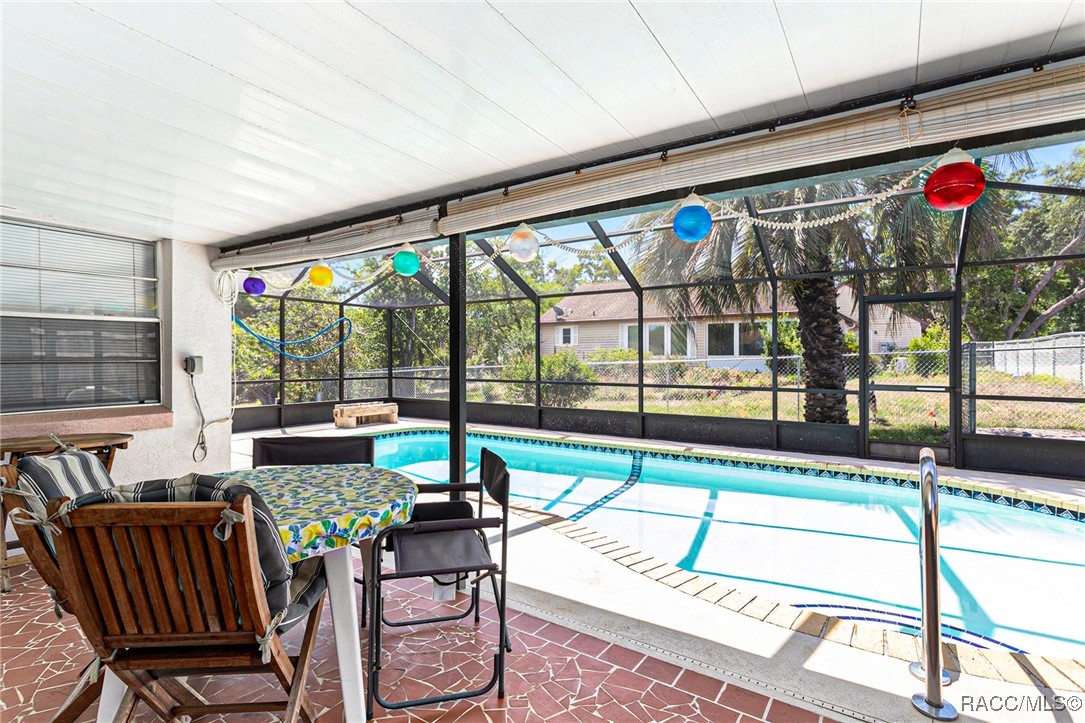 64 S J Kellner Boulevard, Beverly Hills, New York image 22