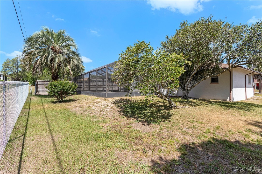 64 S J Kellner Boulevard, Beverly Hills, New York image 30
