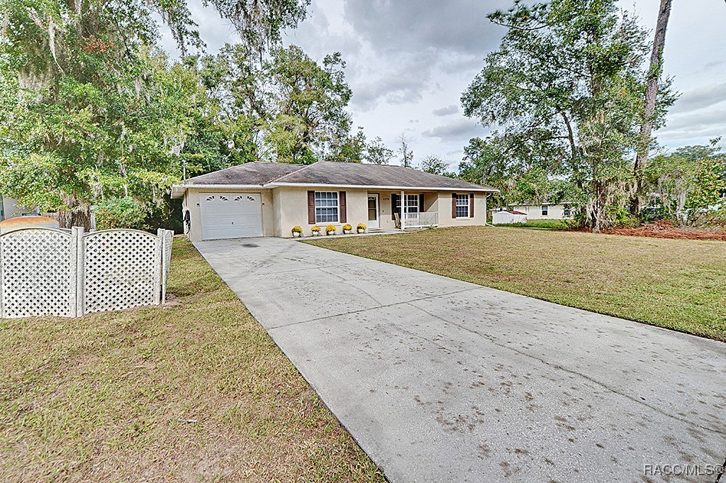 6255 E Waverly Street, Inverness, Florida image 2