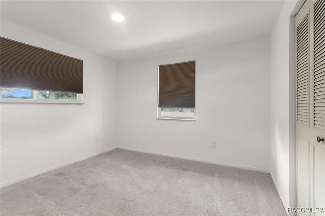 9324 N Citrus Springs Boulevard, Citrus Springs, New York image 23