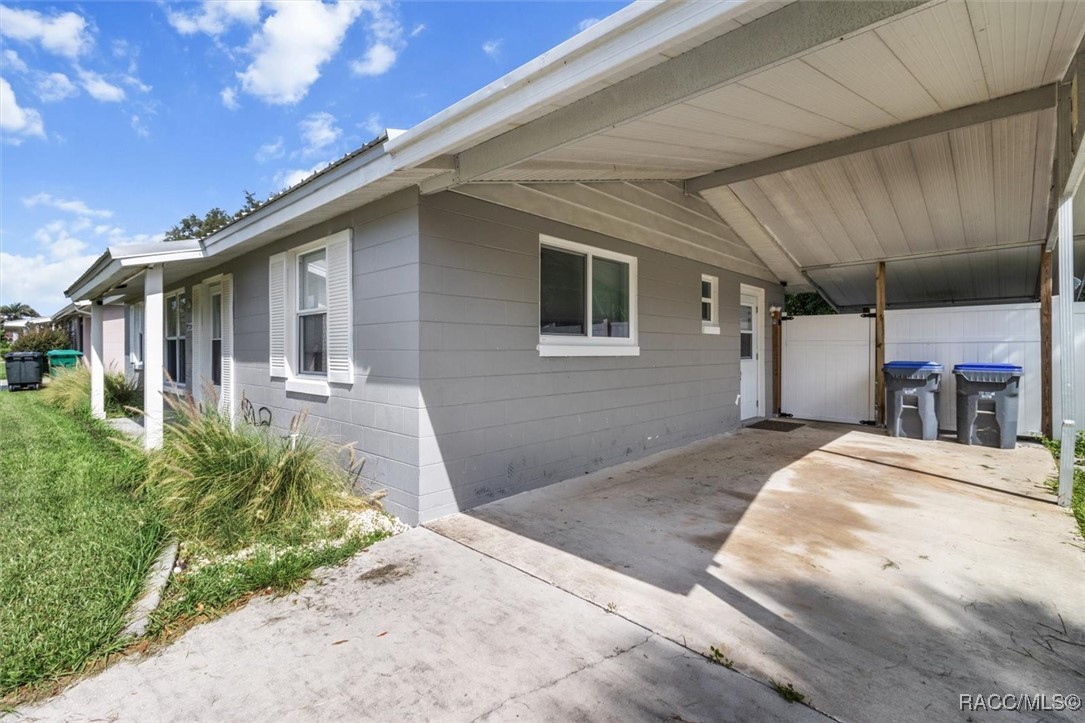 9324 N Citrus Springs Boulevard, Citrus Springs, New York image 36