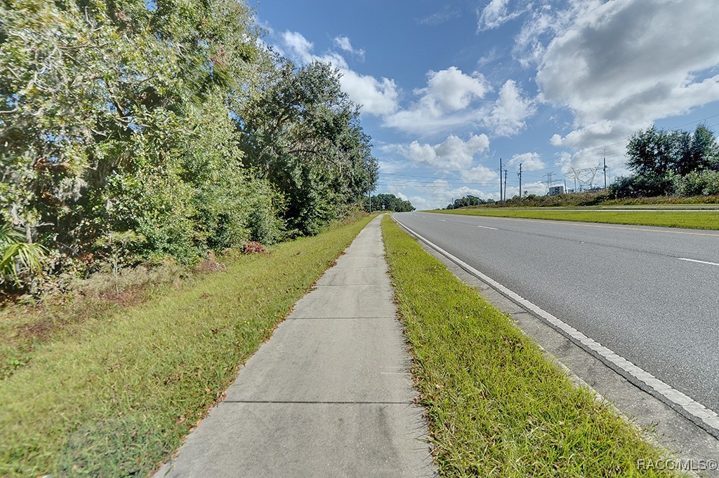 6049 W Norvell Bryant Highway, Crystal River, Florida image 3