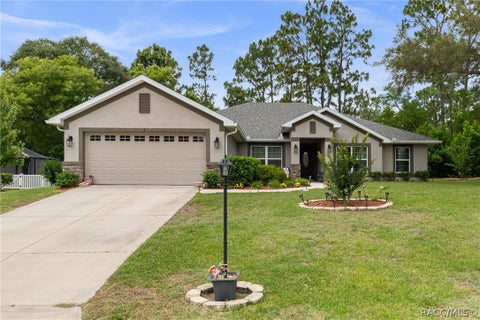 Homes For Sale - 2 Balsam Drive<br/> Homosassa, FL 34446