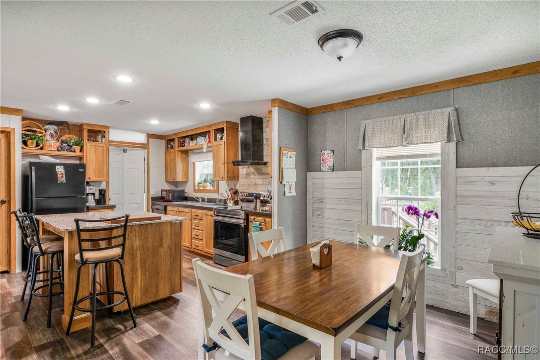 Chiefland, Florida 32626, United States, 3 Bedrooms Bedrooms, ,2 BathroomsBathrooms,Residential,Active,167061