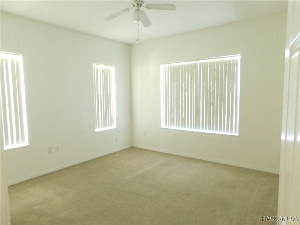 3201 N Canterbury Lake Drive, Hernando, Florida image 7