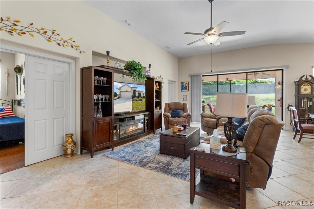 2403 N Brentwood Circle, Lecanto, New York image 12