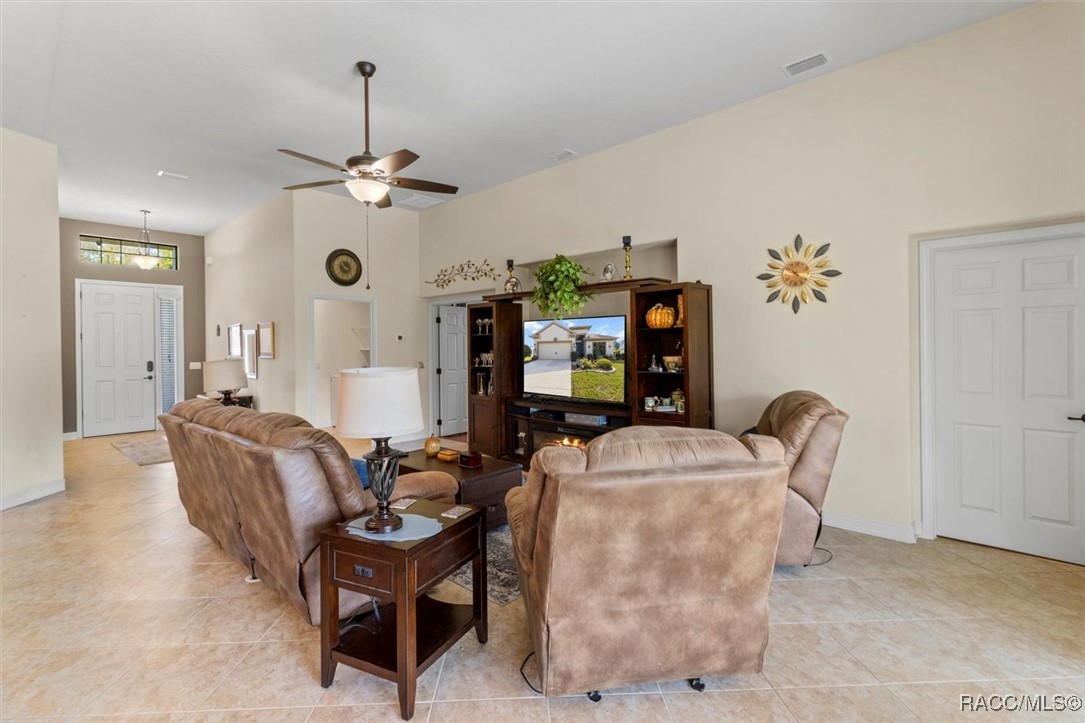 2403 N Brentwood Circle, Lecanto, New York image 15