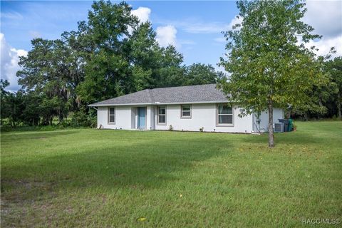 A home in Crystal River