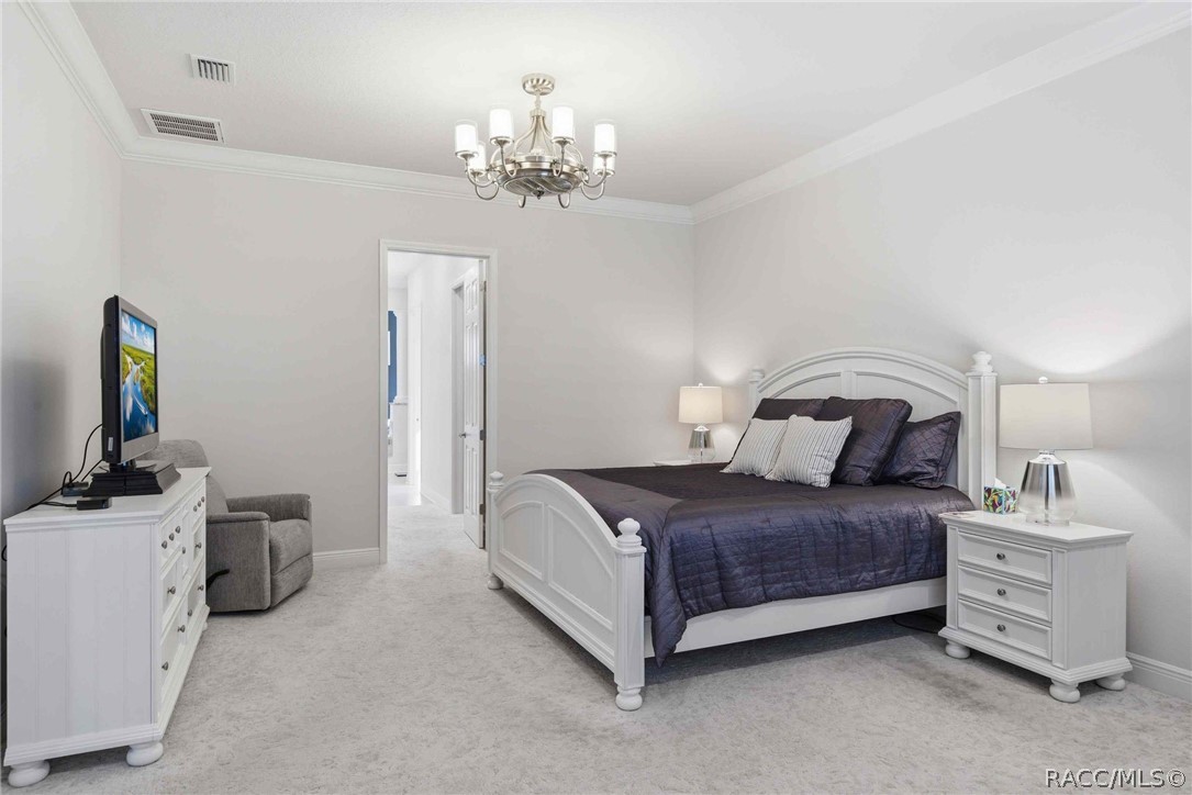 2210 N Peakview Loop