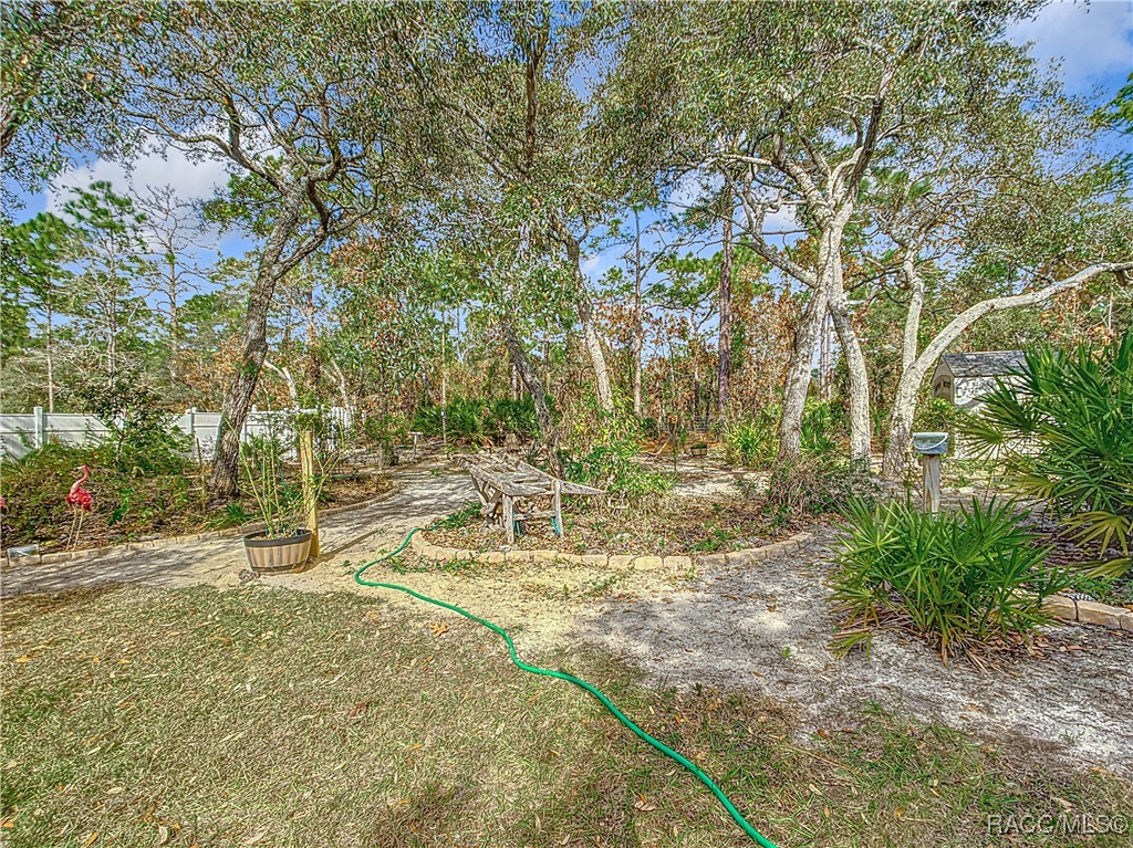 5265 W Greensilky Lane, Lecanto, Florida image 35