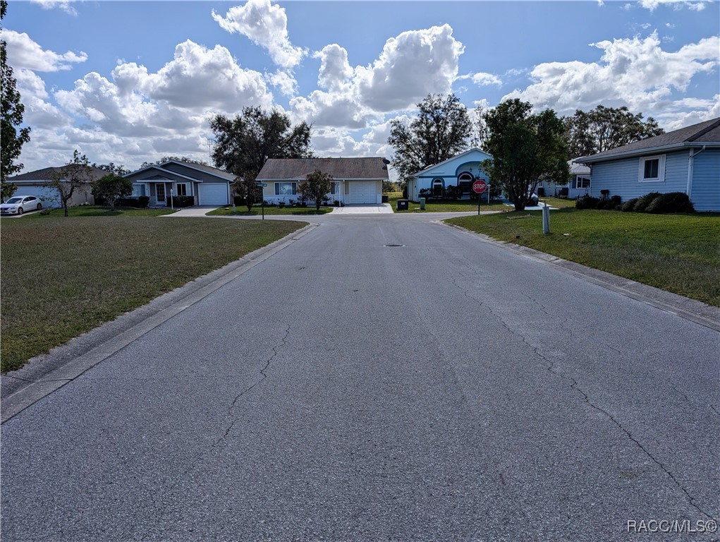 10482 S Clint Loop, Floral City, Florida image 44