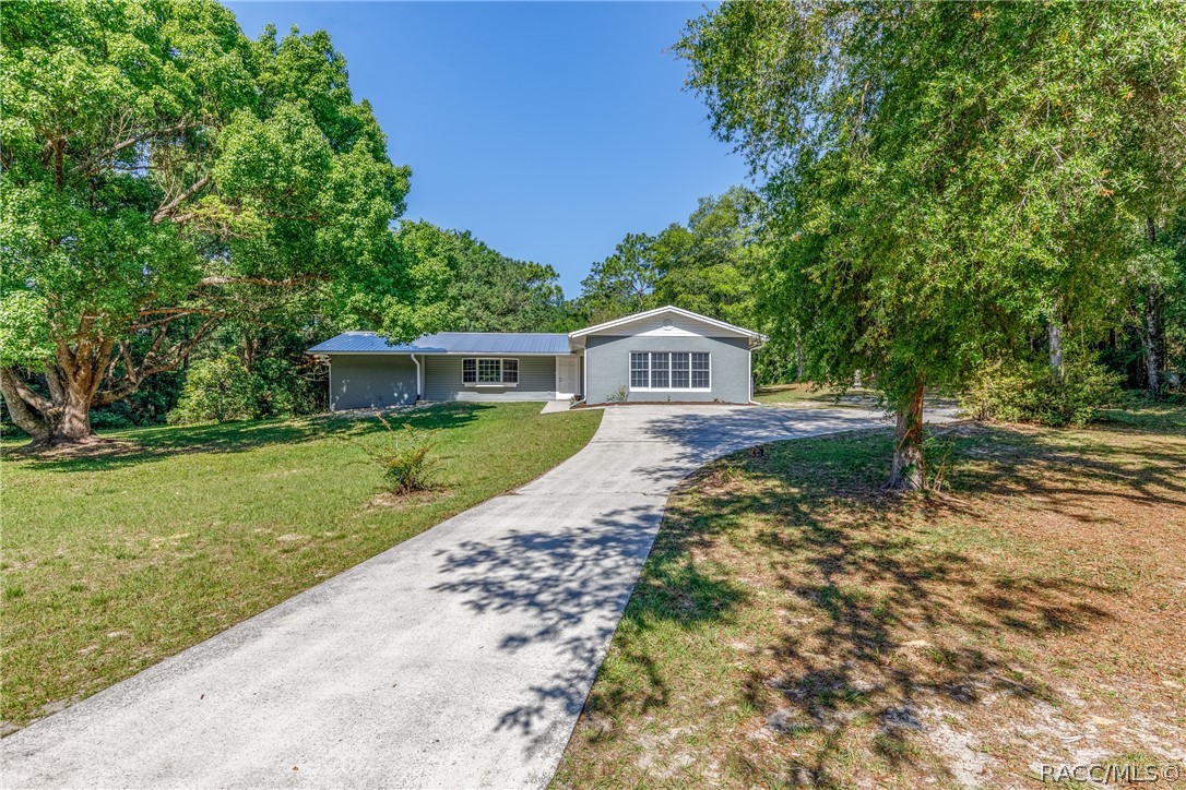 8980 SW 200th Terrace, Dunnellon, Florida image 2