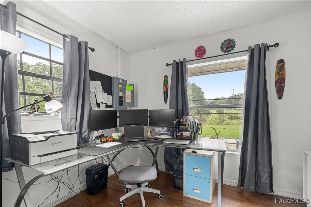 7930 E Derby Oaks Drive, Floral City, New York image 20