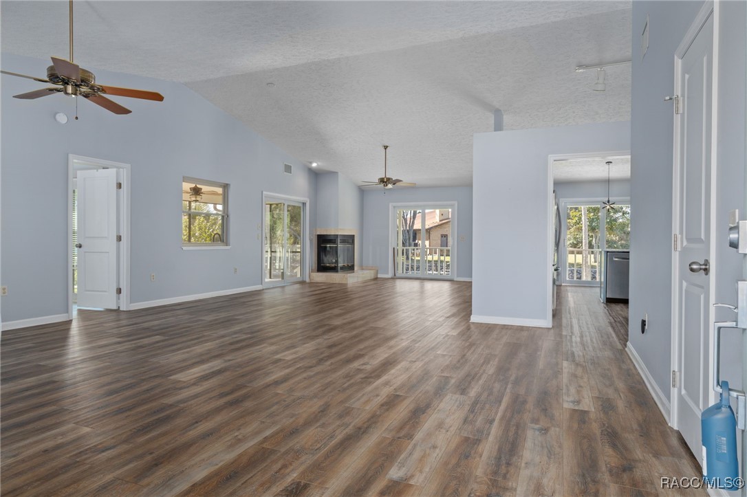 5146 S Riverside Drive