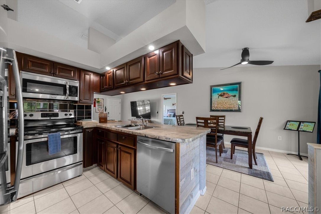 11275 W Pool Court
