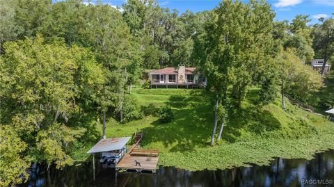 A home in Dunnellon