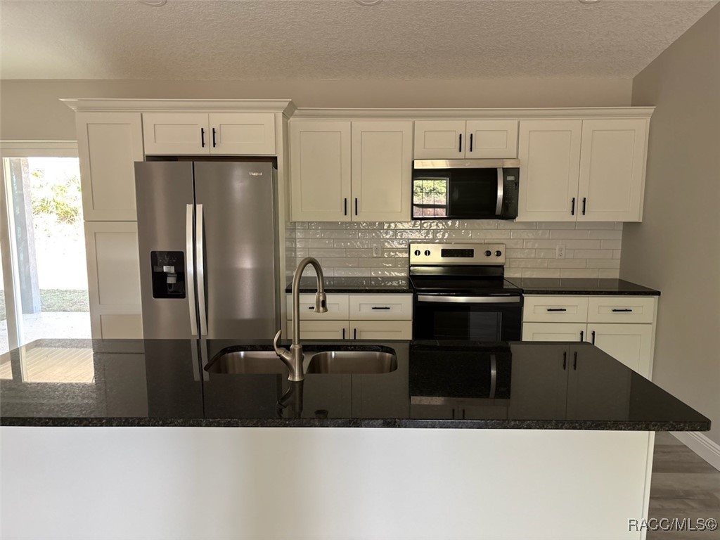 7111 N Gladstone Drive, Citrus Springs, New York image 12