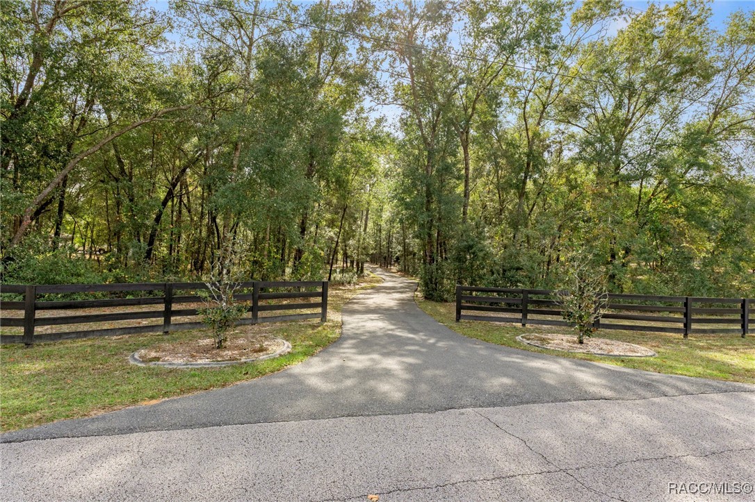 2656 E Hampshire Street