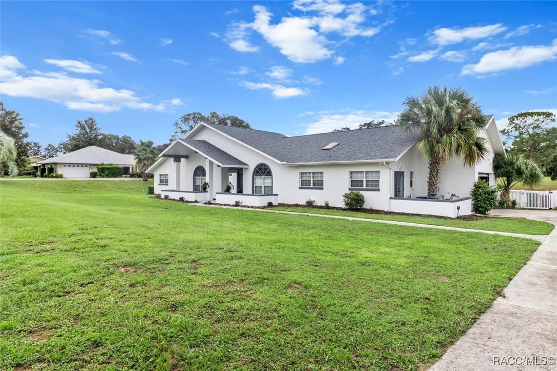 390 E Falconry Court, Hernando, Florida image 2