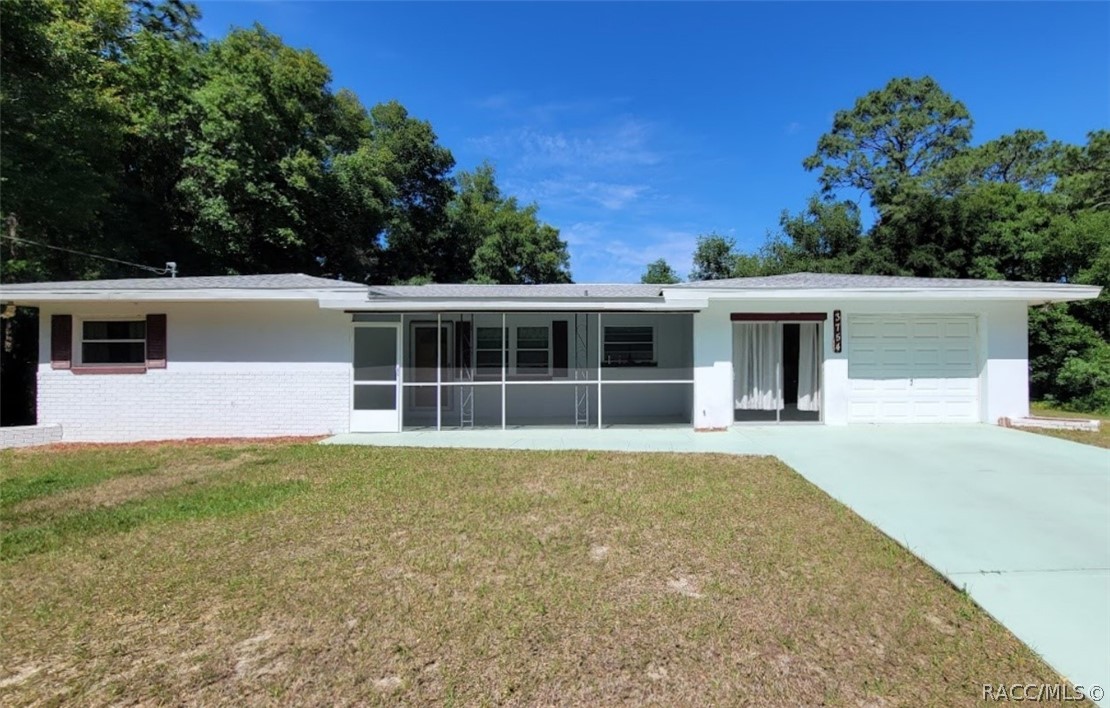 3754 S Diamond Avenue, Inverness, Florida image 1