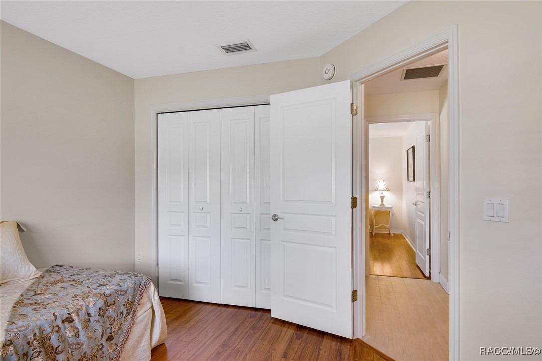3428 N Bravo Drive, Beverly Hills, New York image 36