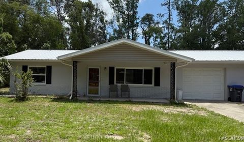 410 NE 11th Street Crystal River FL 34428